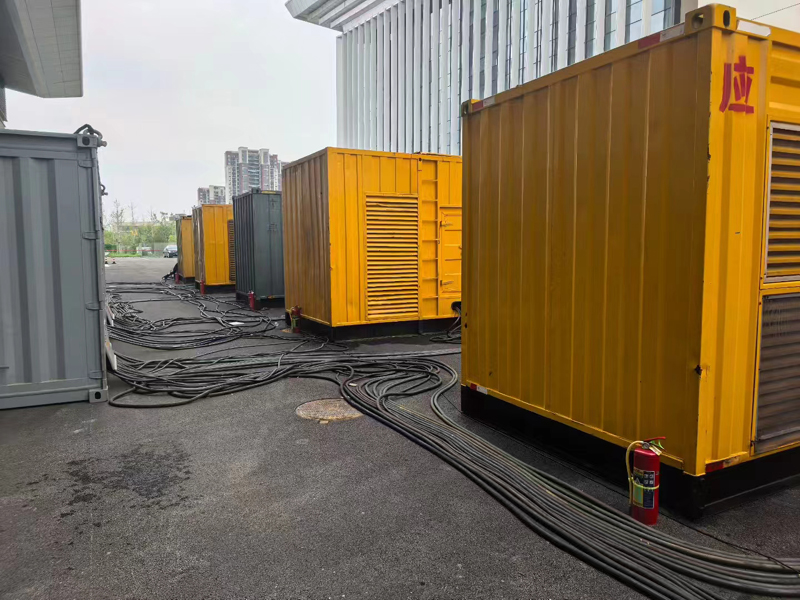 皂市镇不同季节柴油发电机组保养有哪些注意事项?