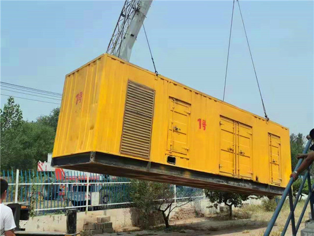 皂市镇300KW柴油发电机组油耗是多少?
