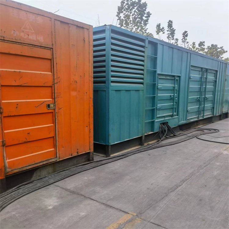 皂市镇如何选择适合 600kW 柴油发电机组的热继电器？
